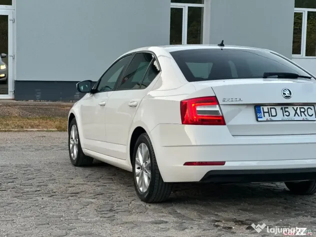 Skoda Octavia*1.6 diesel*af.2018*contract+fiscal pe loc*navigatie*Maxi-Dot!