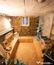 Apartament la curte comuna, 3 camere, 76MP, superfinisat, zo