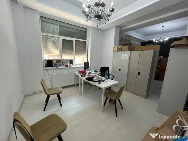 Apartament 4 camere | Birou | Mântuleasa – Universitate