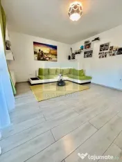 De vânzare casă înșiruită/ zona Sanpetru