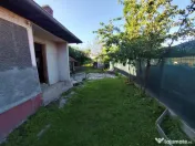 Casa Batraneasca cu 1410 mp teren, Cocorastii MIslii. 