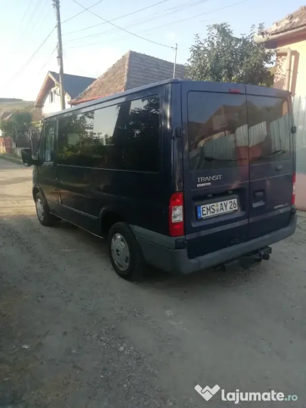 Ford transit 2011