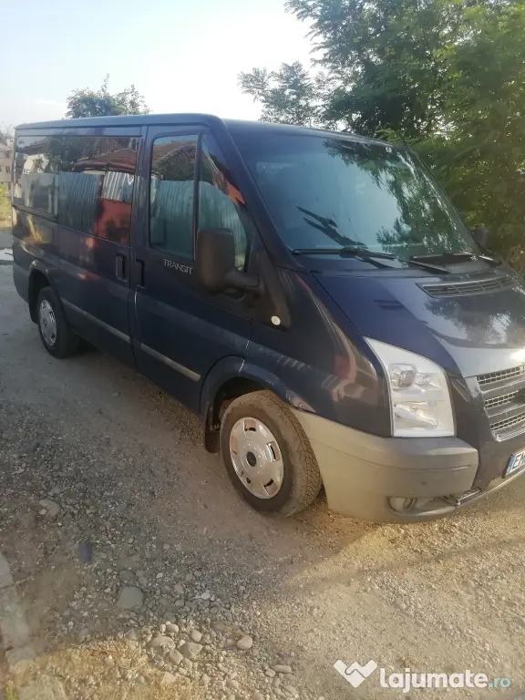 Ford transit 2011
