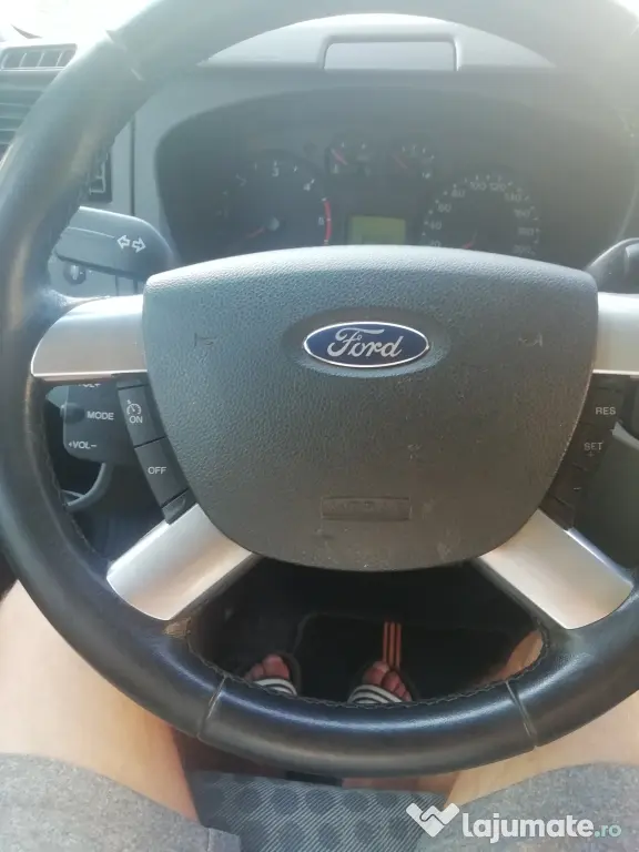 Ford transit 2011