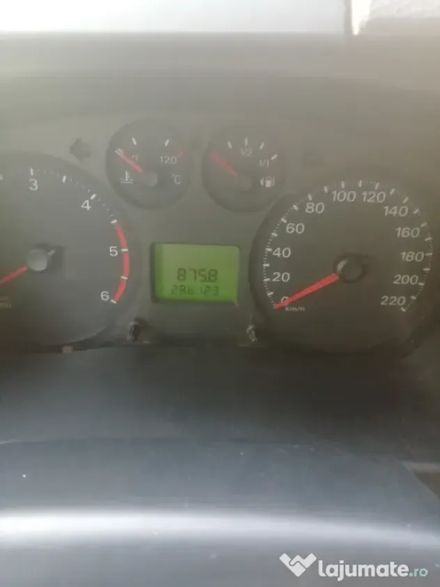 Ford transit 2011