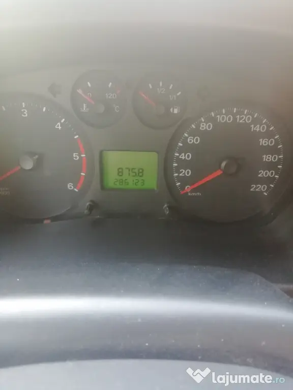 Ford transit 2011