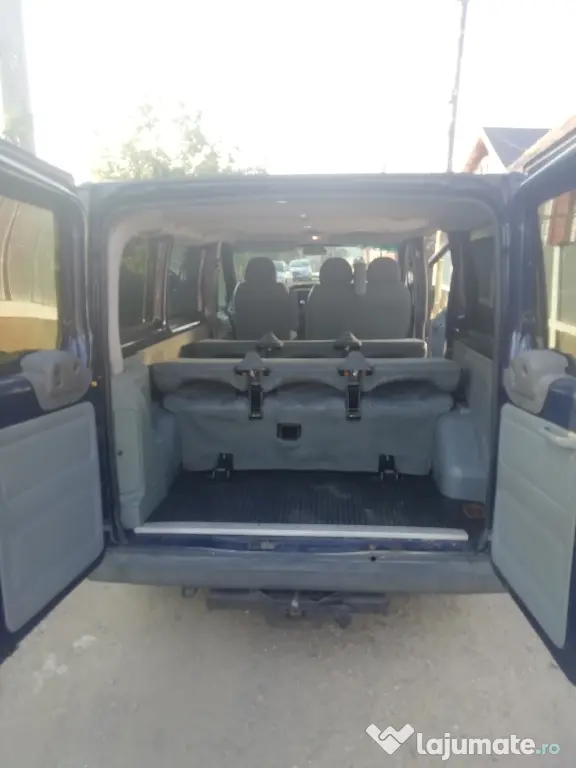 Ford transit 2011