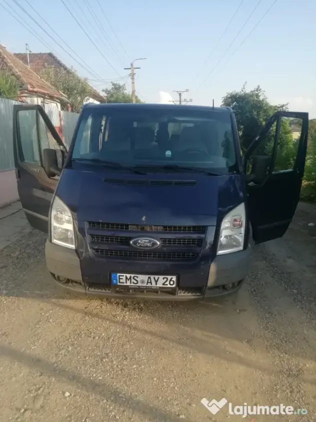 Ford transit 2011