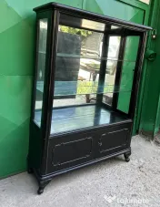 Vitrina Vintage Stil Rococo cu rafturi de sticla; Dulap cu etajere; Biblioteca