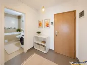 Studio cochet, etaj1, parcare, boxa, aria Coresi, Avantgarde