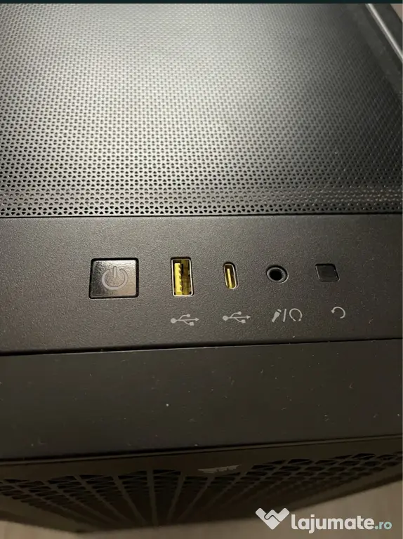 PC gaming/work station Ryzen9, 32GB DDR5, X670P, 1TB stocare