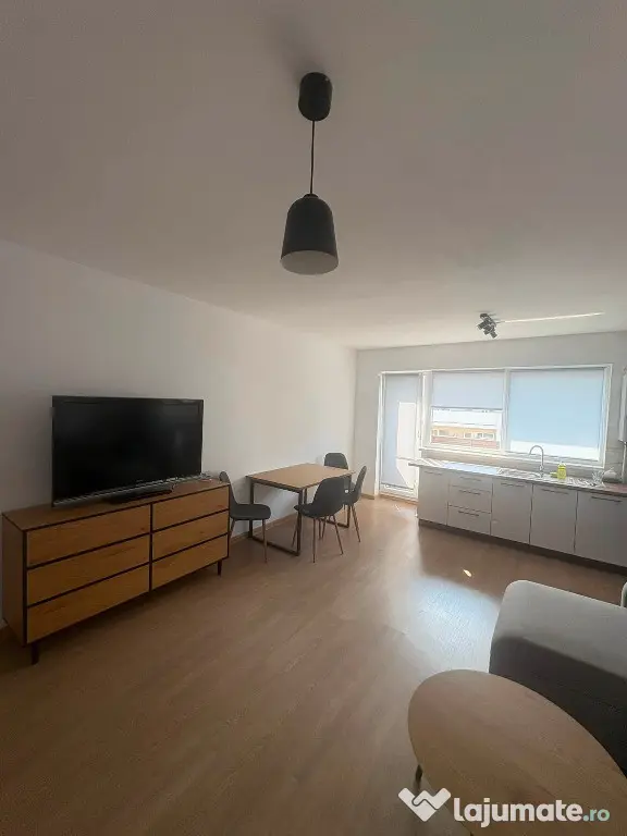 Apartament de 2 camere zona Sânpetru ,COMPLEX Subcetate