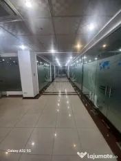 SPATII COMERCIALE /BIROURI//CLINICA// WEST MALL 