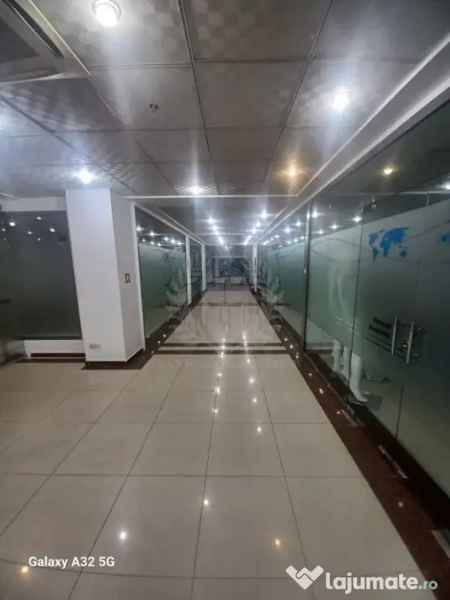 SPATII COMERCIALE /BIROURI//CLINICA// WEST MALL