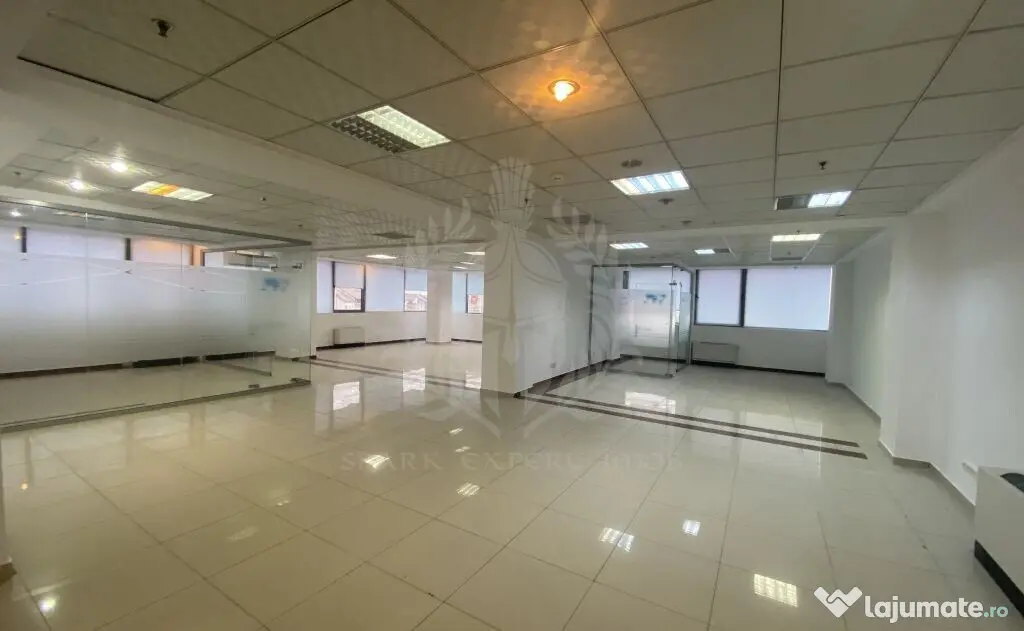SPATII COMERCIALE /BIROURI//CLINICA// WEST MALL