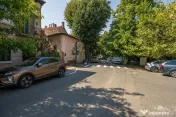 Apartament casa, 3 camere, ultracentral, Izvorul Rece 