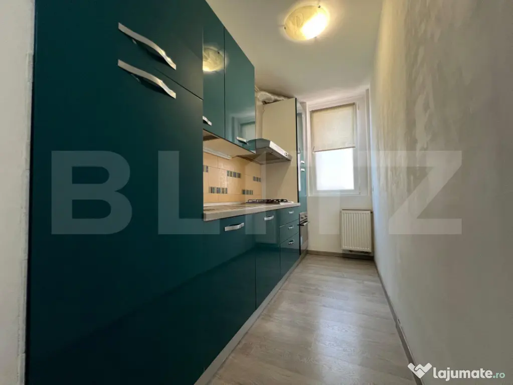 Apartament cu 2 camere de închiriat — Zonă Centrală, bl