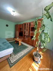 Apartament de inchiriat 2 camere, zona Materna