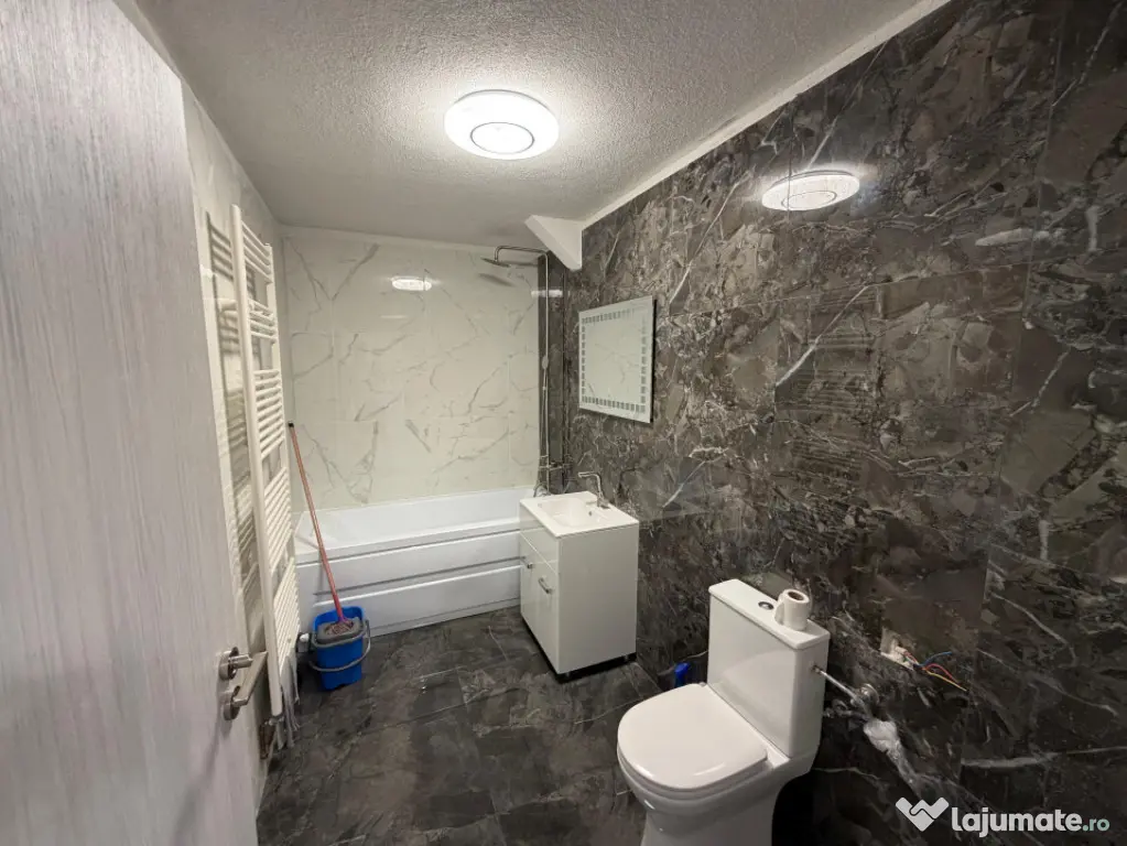 Apartament 2 camere, 30 mp, zona Vivo