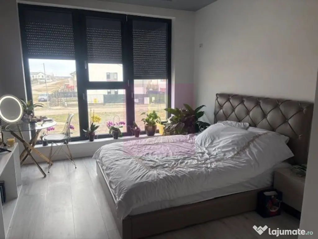 Vila tip duplex Otopeni- 23 August.