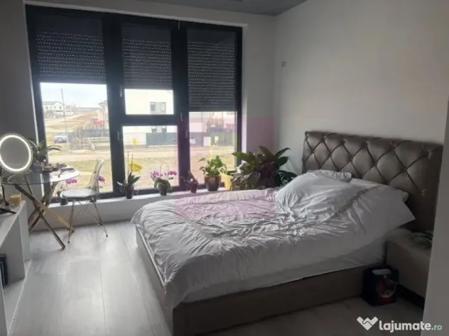 Vila tip duplex Otopeni- 23 August.