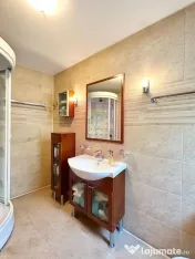 Vila P+1+M incojurata de o oaza de liniste si verdeata Br...