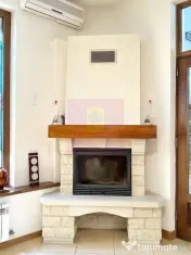 Vila P+1+M incojurata de o oaza de liniste si verdeata Br...