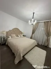 Vand apartament 3camere 80 mp+balcon 5mp zona Vivo