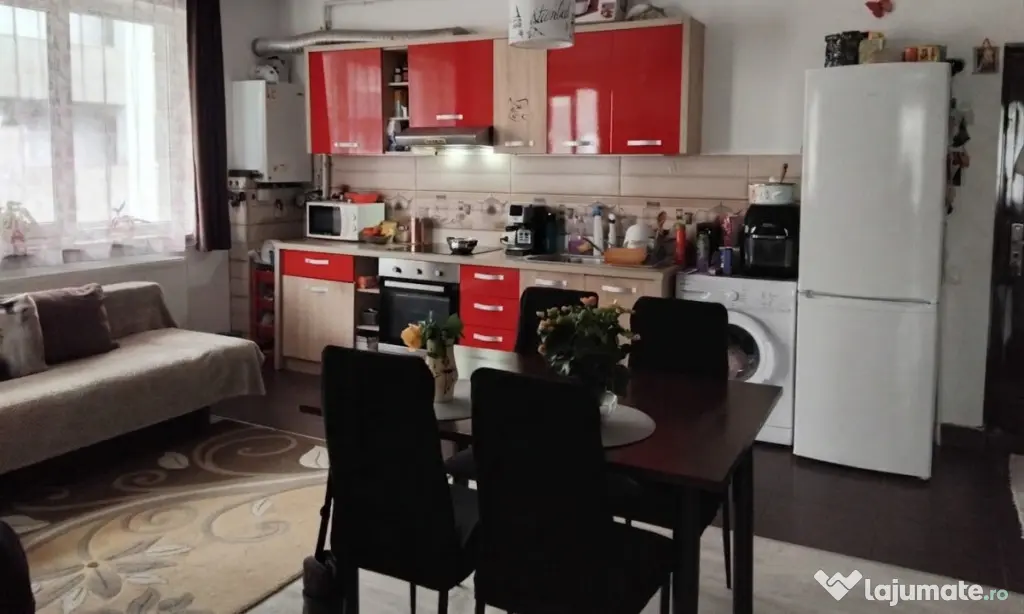 Apartament 2 camere 56mp+balcon 4mp zona Vivo