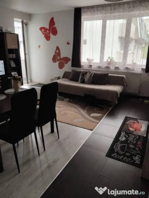 Apartament 2 camere 56mp+balcon 4mp zona Vivo