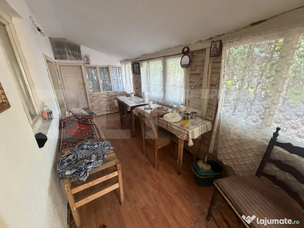 Casa de vanzare in Nusfalau cu 1200mp teren