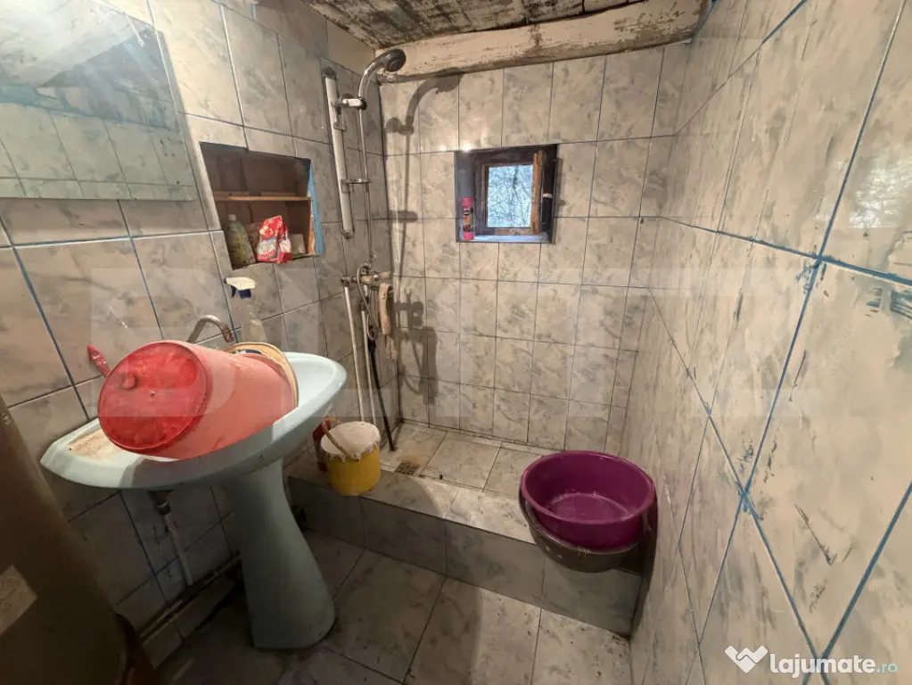Casa de vanzare in Nusfalau cu 1200mp teren