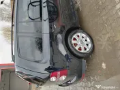 Vînd VW Touran