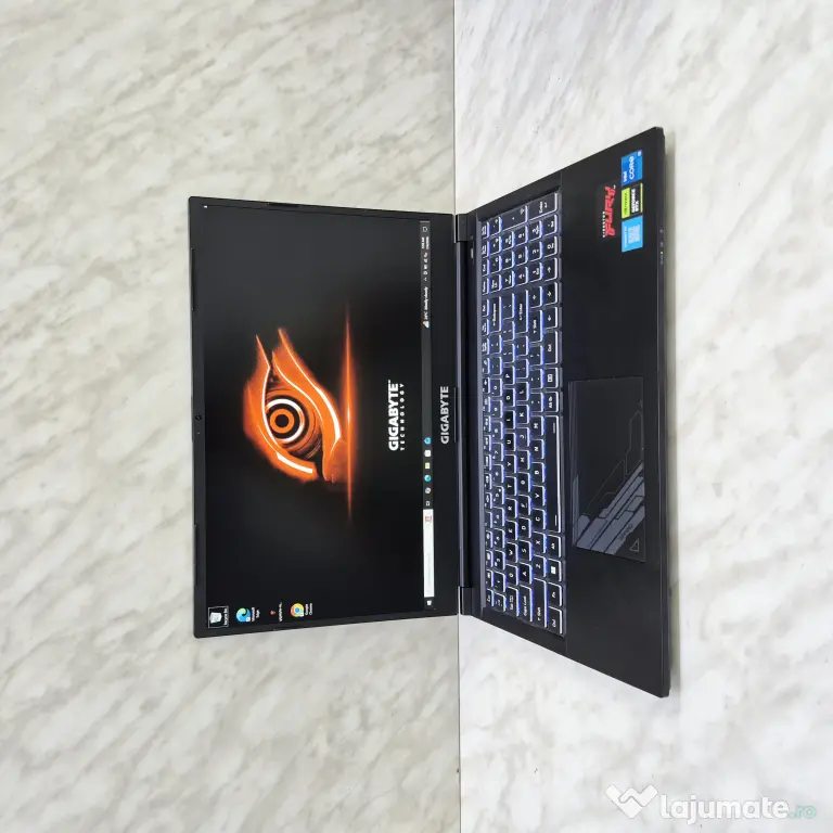 Laptop Gaming Gigabyte G5 i5-12500H 8GB, 512GB SSD GeForce RTX 4050 6GB