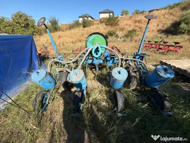 Semănătoare 4 rânduri