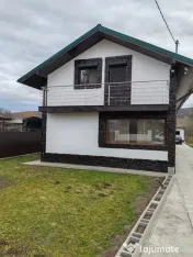 Casa parter+mansarda si teren in Lipovat, Vaslui