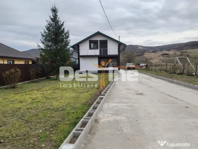 Casa parter+mansarda si teren in Lipovat, Vaslui - Lipovat (Vaslui)