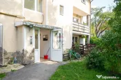 Apartament cu 3 camere, parcare, curte si spațiu depozit... 