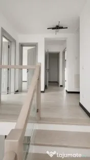 Vila de LUX din 2026 la Cheie in Burdujeni