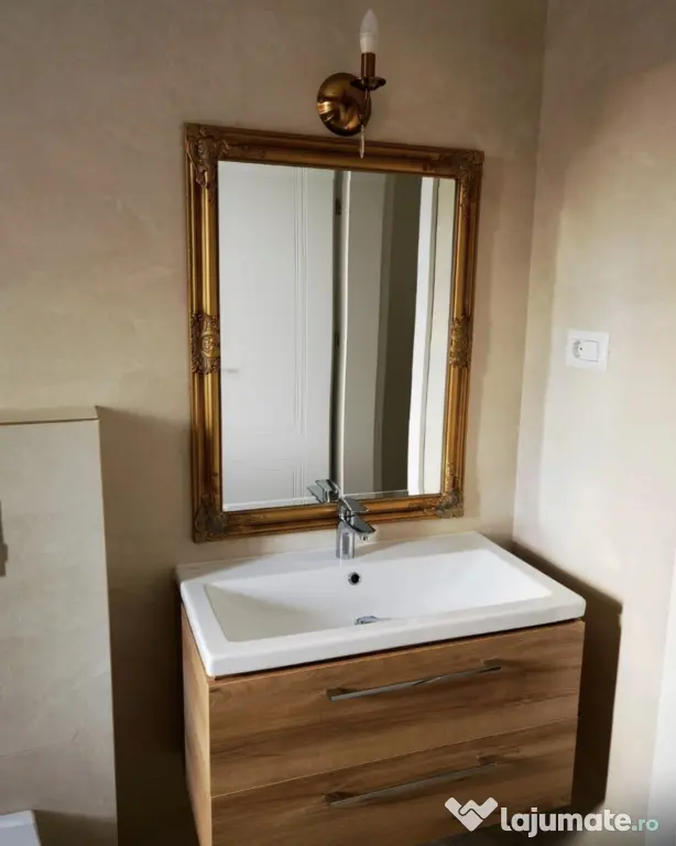 Vânzare apartament 4 camere și 3 parcări cu încărcare electrică