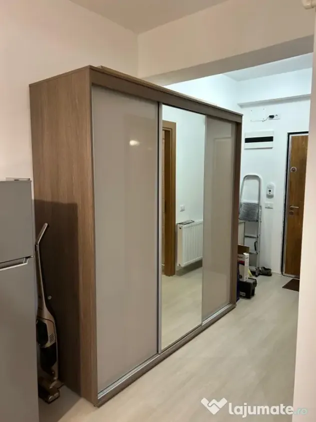 Vitan barzesti bloc nou langa rin grand