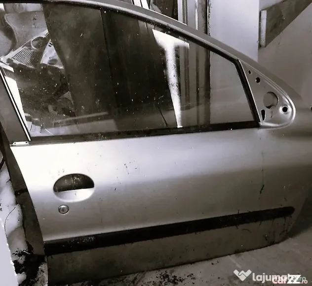 Usa portiera de Peugeot 206 din 1998-2012