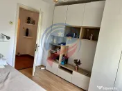 Apartament cu 4 camere de închiriat – spațios, confor... 