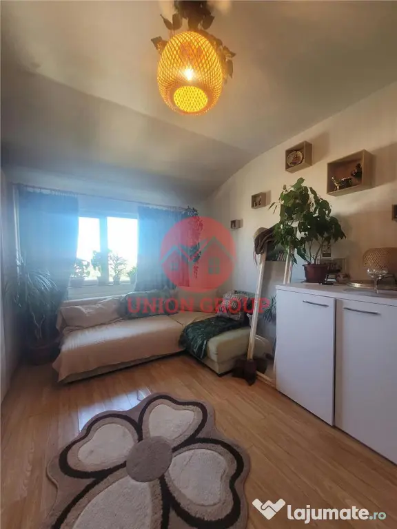 Apartament Modern 2 Camere la Mansarda, Poarta 6