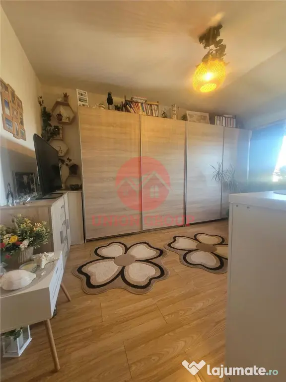 Apartament Modern 2 Camere la Mansarda, Poarta 6
