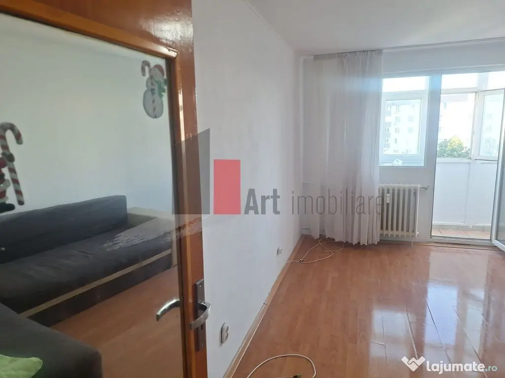 Vânzare apartament decomandat 2 camere - Metrou Lujerului