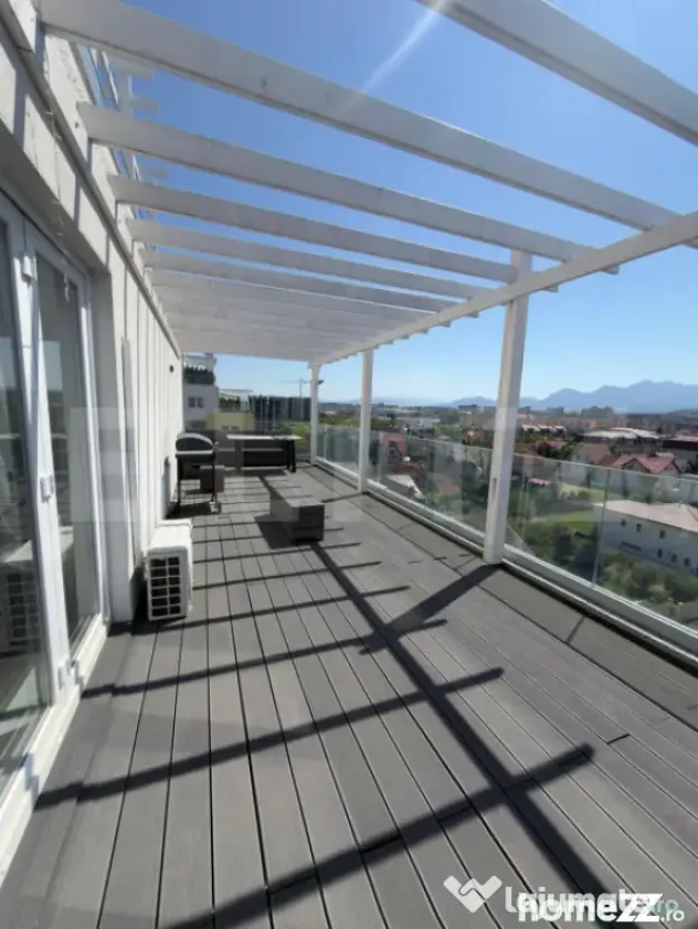 Penthouse de inchiriat, 70 mp, zona Tractoru - Brasov (Brasov)