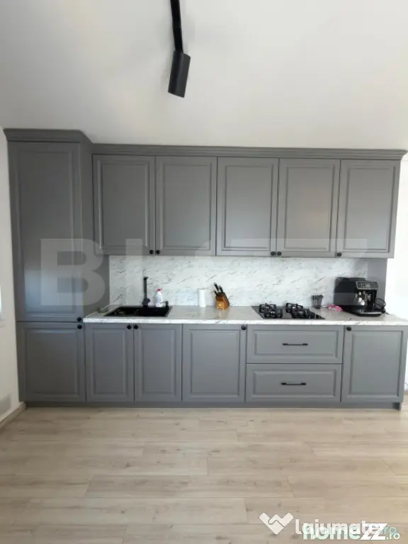 Penthouse de inchiriat, 70 mp, zona Tractoru - Brasov (Brasov)