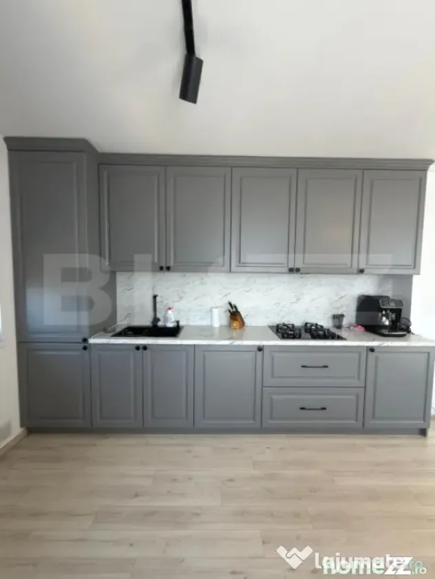 Penthouse de inchiriat, 70 mp, zona Tractoru - Brasov (Brasov)