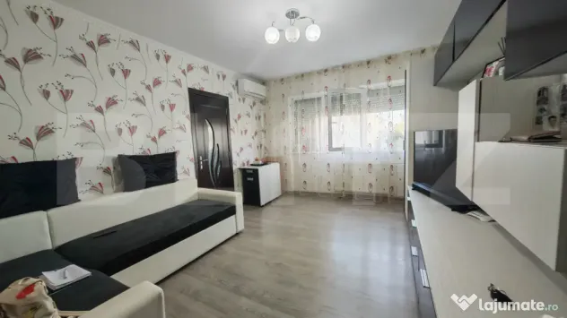 Apartament cu 2 camere,semidecomandat ,zona Rogerius